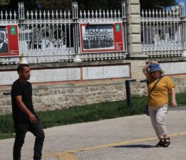 3 ilde sıcak hava bunalttı! Serinlemek isteyenler park ve bahçelere akın etti