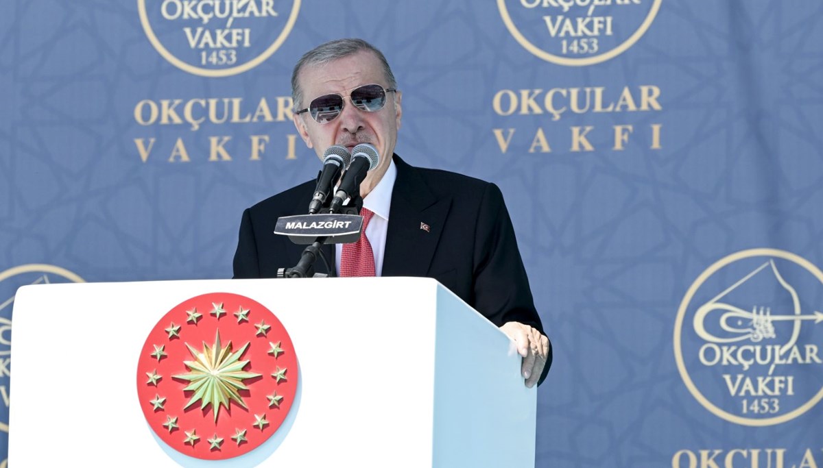 Cumhurbaşkanı Erdoğan: Malazgirt zulme karşı kenetlenmenin zaferidir