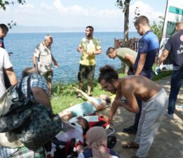 Elektrikli bisiklet denize uçtu: 3 kişi yaralandı