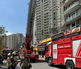 İstanbul’da 33 katlı binada yangın