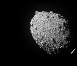 NASA yok etmişti: Asteroit parçaları 10 yıl içinde Dünya’ya çarpabilir