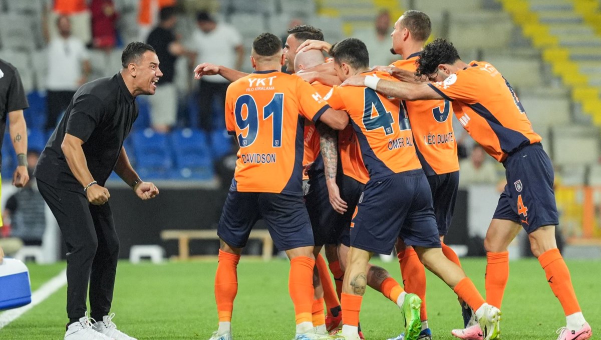 UEFA Konferans Ligi | Başakşehir, St Patricks deplasmanında