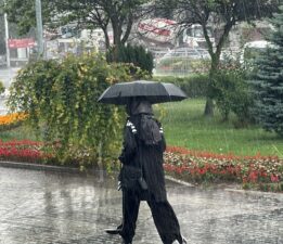 Düzce için gök gürültülü sağanak yağış uyarısı