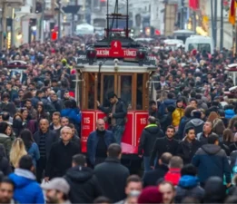 İşte vatandaşların en güvendiği kurumlar! Listenin dibi şaşırtmadı