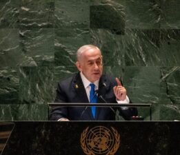 Netanyahu: İran, yakında birçok insanın düşündüğünden çok daha “özgür” olacak