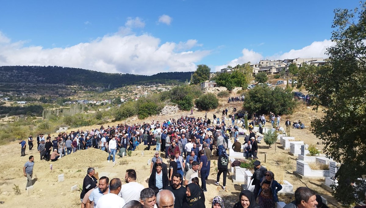 Yol kapama tartışmasında kan aktı: 3 ölü