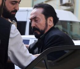 Adnan Oktar örgütünün 2 milyar liralık mal varlığı Hazine’ye devredildi