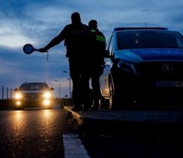 Almanya’nın Schengen kararı: AB’ye göre geçici ve son çare olmalı