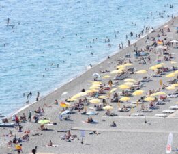 Antalya’ya nem çöktü: Beydağları görünmez oldu