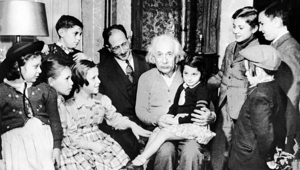 Dahi olmanın sırrı bu olabilir mi? Einstein’ın tuhaf alışkanlıkları!