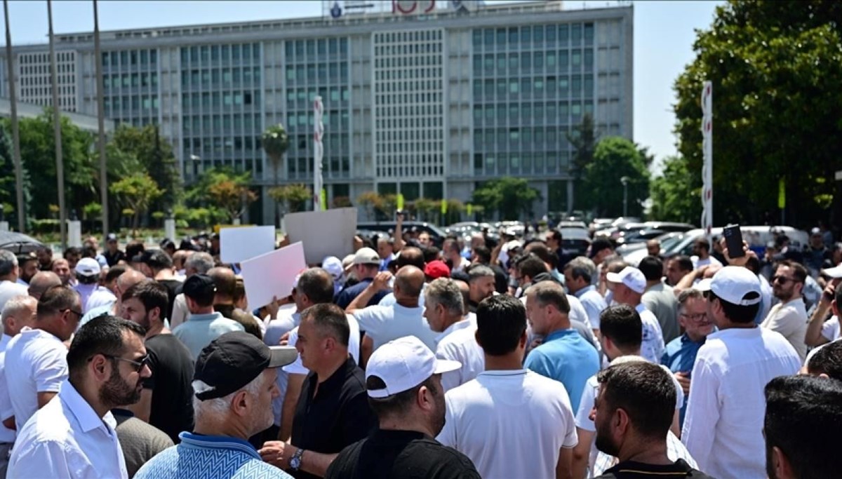 İETT’ye bağlı özel halk otobüsleri 15 Ekim’de kontak kapatacak