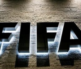 İsrail’in uluslararası futboldan men edilmesi için FIFA’ya çağrı