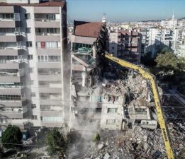 İzmir’de yıkılan Yılmaz Erbek Apartmanı davasında Yargıtay kararı beklenecek