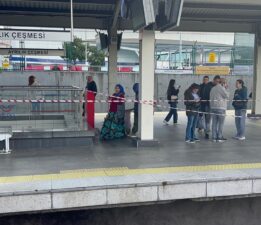 Marmaray raylarına atlayan kişi hayatını kaybetti