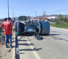 Seydikemer’de otomobil takla attı: 2 yaralı