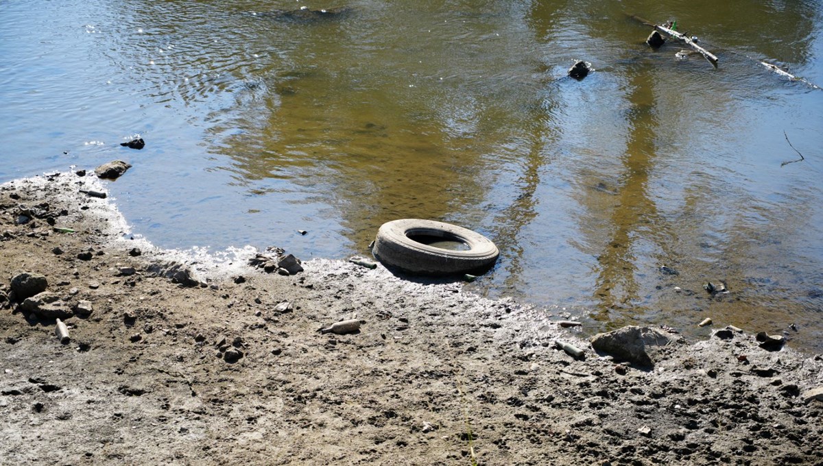 Tunca Nehri’nde kuraklık: Çöplüğe döndü