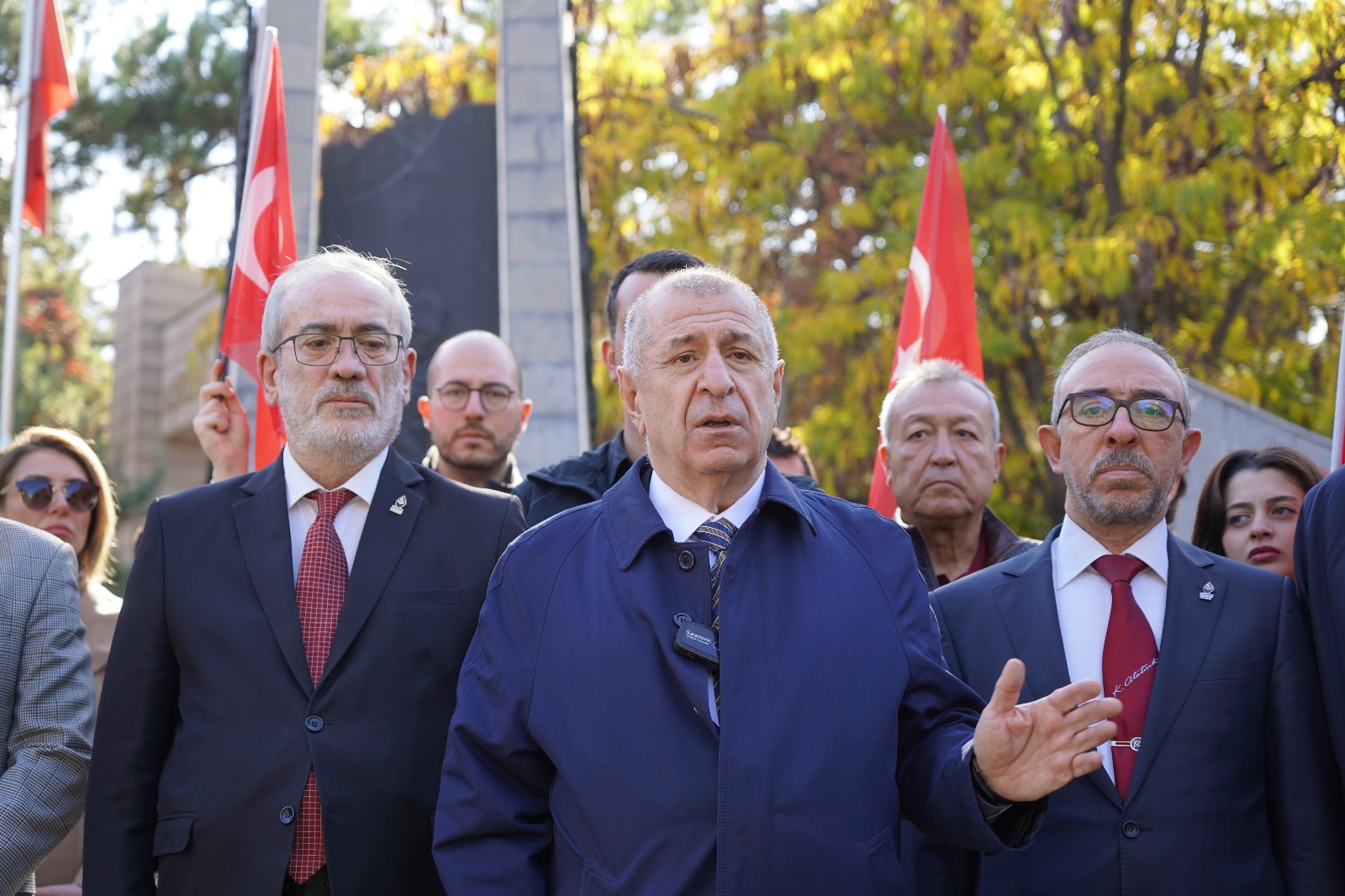 Ümit Özdağ: Öcalan Kendisini İmralı’da Ölmeye Alıştırmalıdır