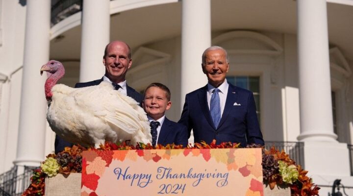 Biden, “Hindi Affetme” töreninde veda etti: “Size hizmet etmek onurdu”