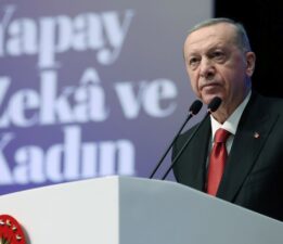 Cumhurbaşkanı Erdoğan: Trump’tan eski yönetimin hatalı politikalarını terk etmesini bekliyoruz