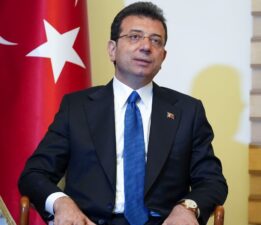 İmamoğlu: İBB ile kayyum yan yana gelmez