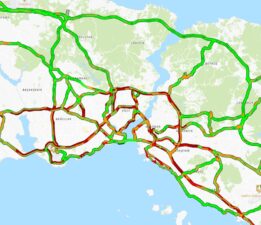 İstanbul trafiğini fırtına vurdu: Şimdiden yüzde 76’ya ulaştı