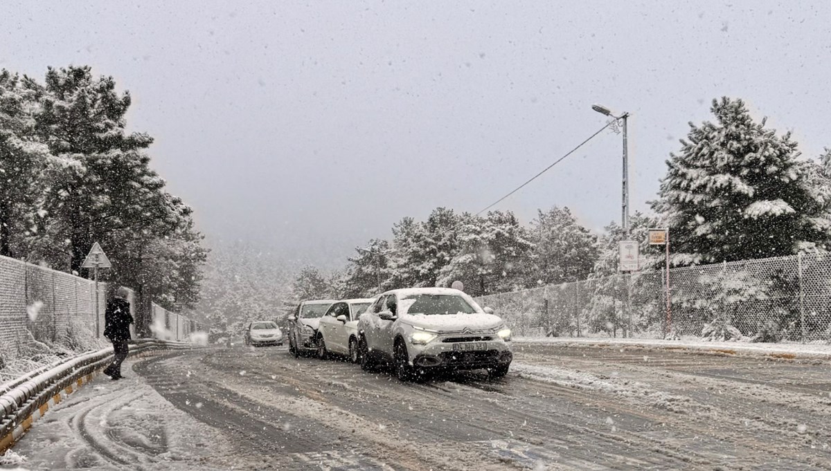 İstanbul’a beklenen kar geldi