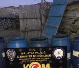 Malatya’da 4 bin 696 litre sahte alkol ele geçirildi