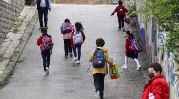 Meteorolojiden turuncu kodlu uyarı: Antalya’nın 6 ilçesinde okullar 1 gün tatil