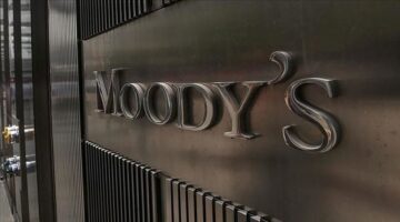 Moody’s, Suudi Arabistan’ın kredi notunu yükseltti