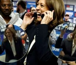 Seçim gecesine damga vuran telefon! Kamala Harris sosyal medyanın diline düştü