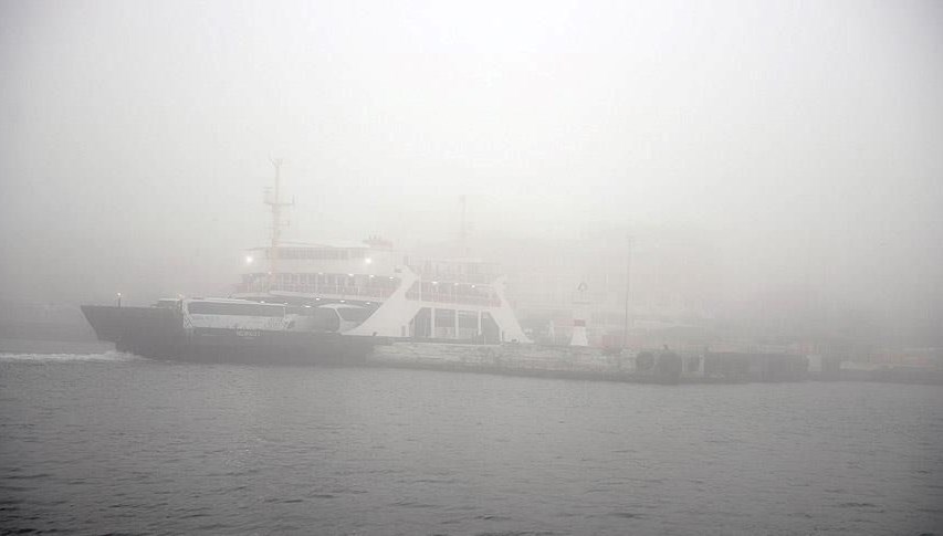 Çanakkale Boğazı yeniden transit gemi geçişlerine açıldı