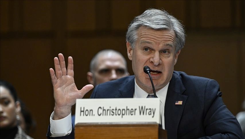 FBI Direktörü Wray’dan Trump göreve başlamadan istifa etme kararı