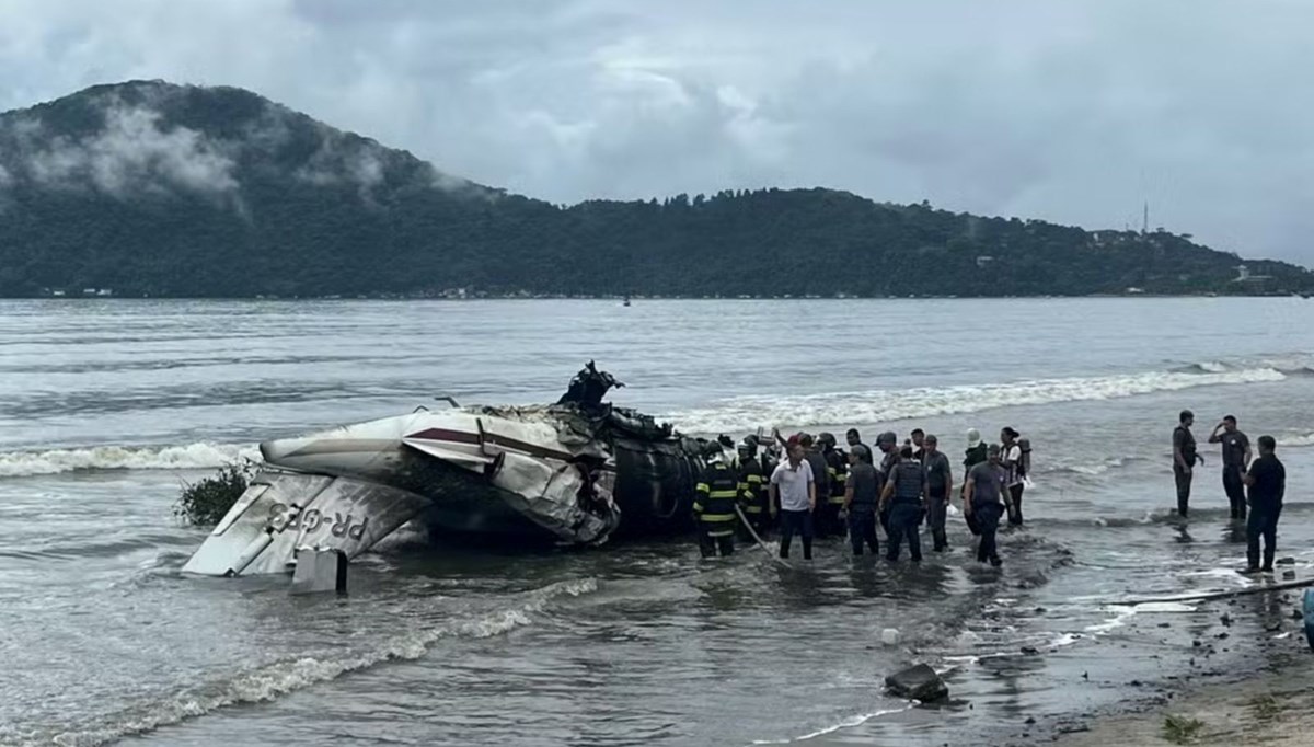 Brezilya’da uçak kazası: Pilot hayatını kaybetti